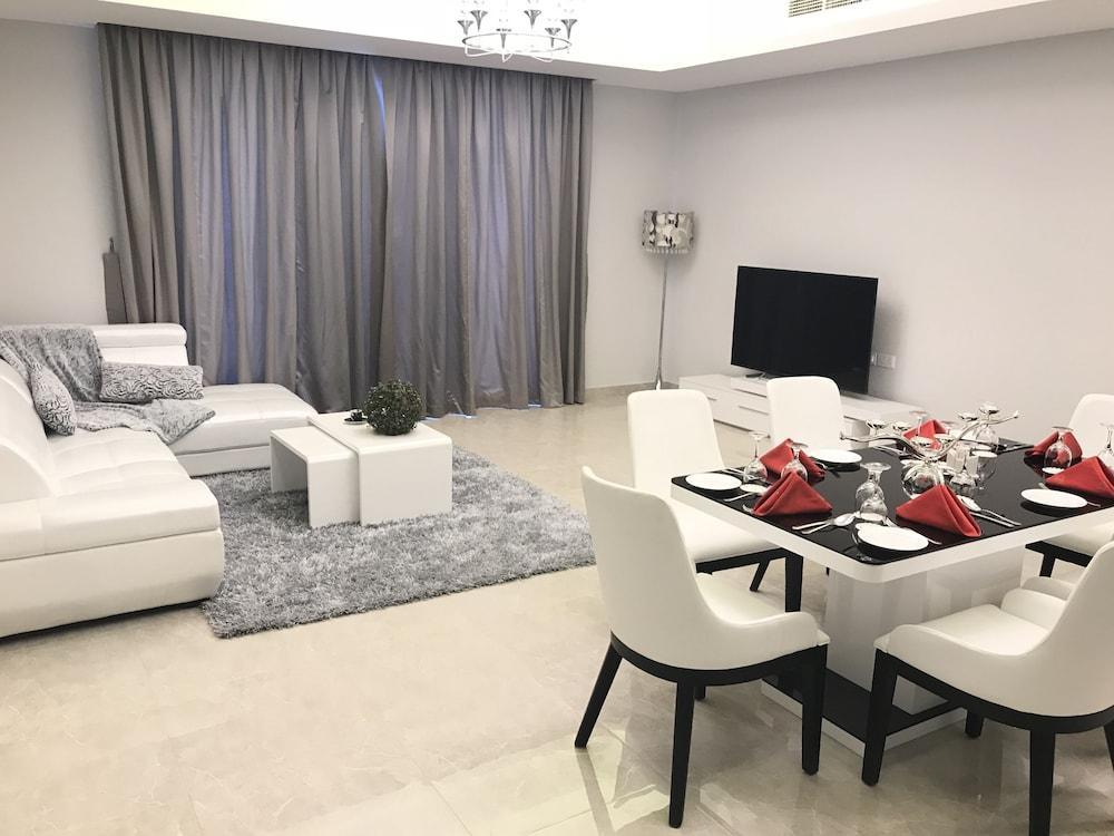 Al Manzil Residence Hidd2 Manama Exteriör bild