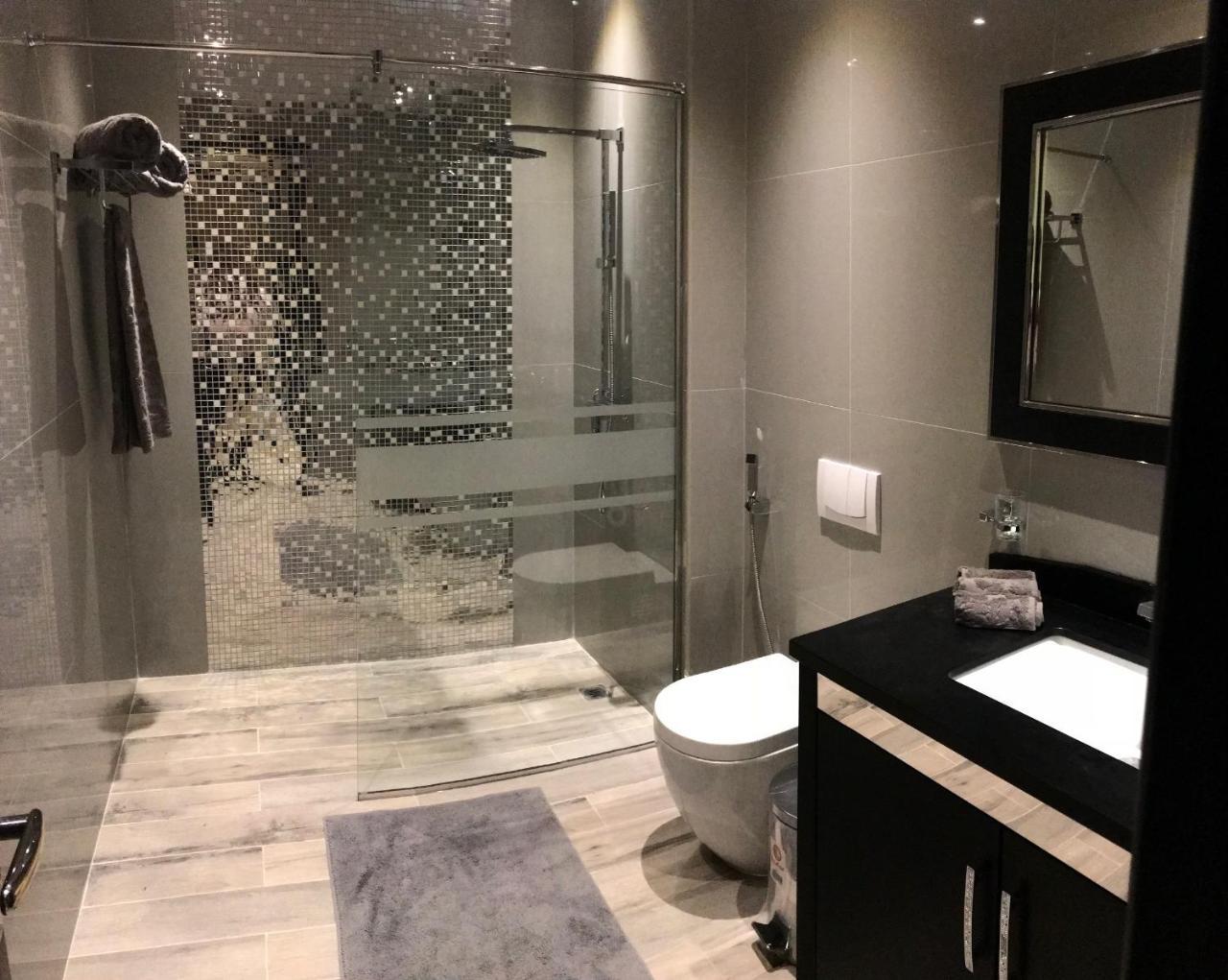 Al Manzil Residence Hidd2 Manama Exteriör bild