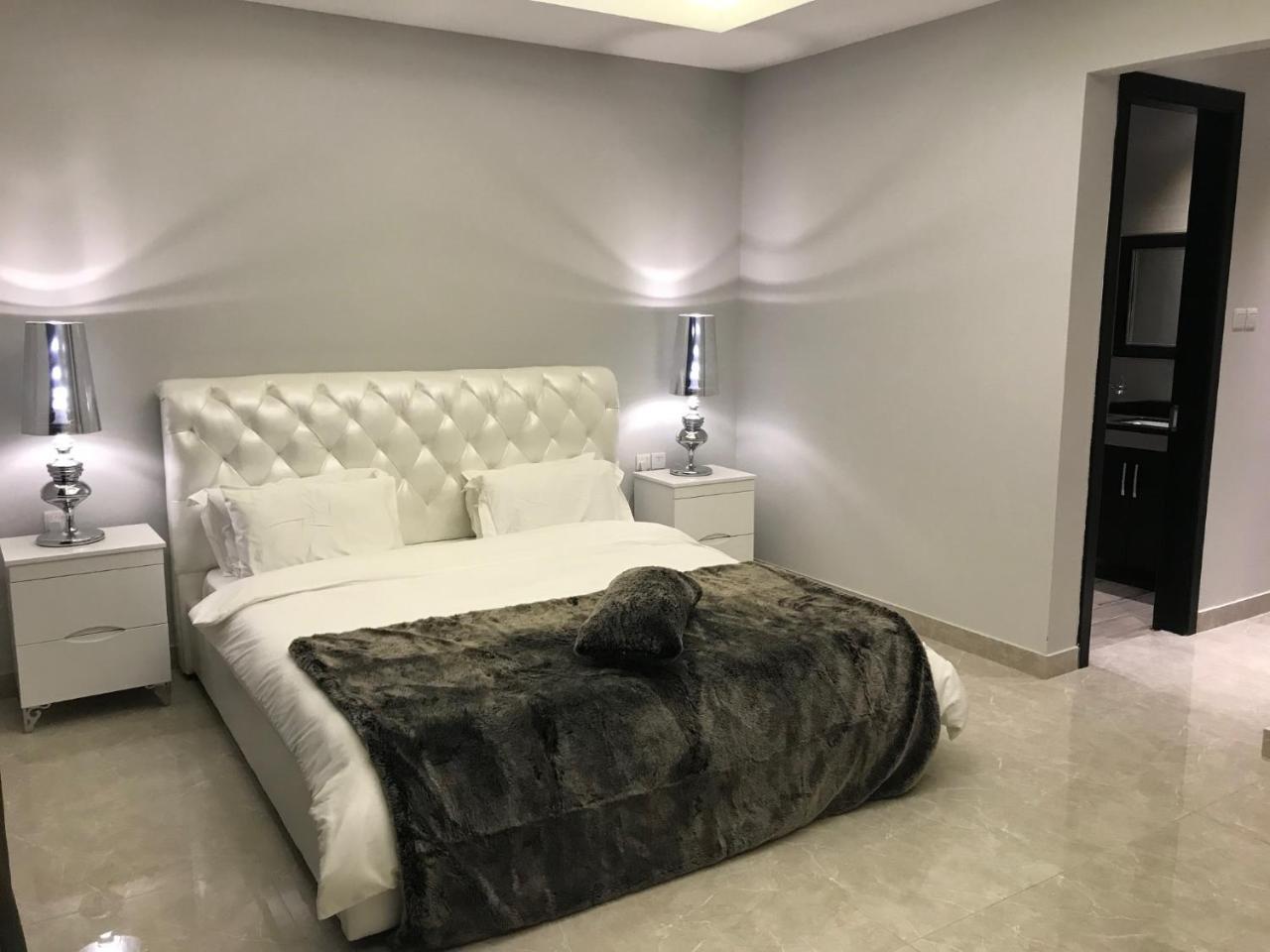 Al Manzil Residence Hidd2 Manama Exteriör bild